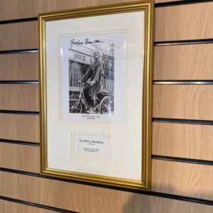 FRAMED SIGNED PHOTOGRAPH GEOFFREY BAYLDON (C31)