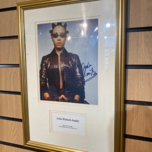 FRAMED SIGNED PHOTOGRAPH JADA PINKETT-SMITH
