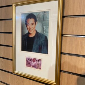 FRAMED SIGNED PHOTOGRAPH JET LI (C30)
