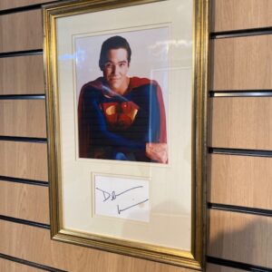 FRAMED SIGNED CARD (HAS SPOT ON CARD) WITH PHOTOGRAPH OF DEAN CAIN AS SUPERMAN (C29)