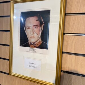 FRAMED SIGNED PHOTOGRAPH BRENT SPINER (OF)