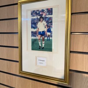 FRAMED SIGNED PHOTOGRAPH KEVIN KEEGAN (C31)
