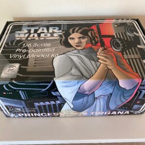 STAR WARS BOXED PRINCESS LEIA VINYL MODEL KIT (C19) (CB1)