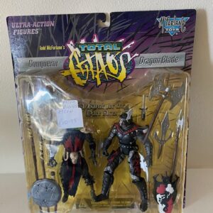 TOTAL CHAOS THE CONQUEROR AND DRAGON BLADE FIGURES (C26) (OF) (C34)