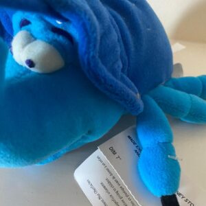 DISNEY DIM BEANIE WITH TAG