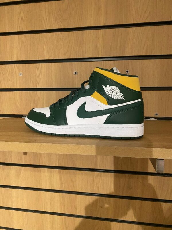 JORDANS 1 HIGH "SONIC" BOXED
