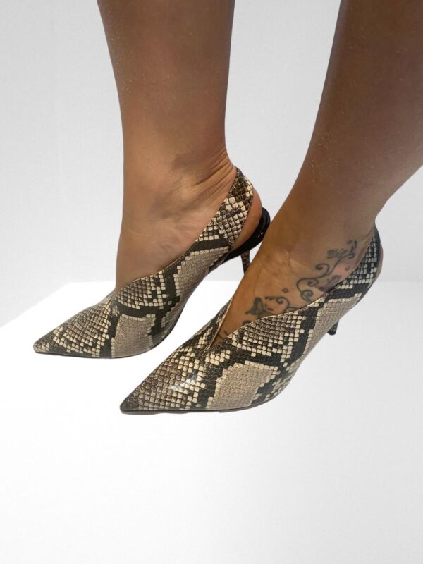 JIMMY CHOO SAISE 85 SNAKE EFFECT LEATHER SLINGBACKS PUMPS - Image 7
