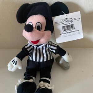 DISNEY REFEREE MICKEY BEANIE TAGS STILL ON.