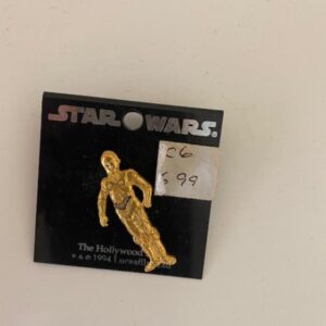 STAR WARS C-3PO FIGURE PIN ON CARD (C16) (C41)