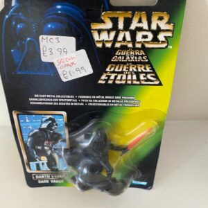 STAR WARS DARTH VADER METAL FIGURE ON SEALED CARD (C36)
