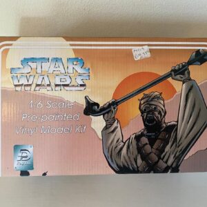STAR WARS TUSKAN PRE PAINTED VINYL MODEL KIT IN BOX (CB4) (C40)