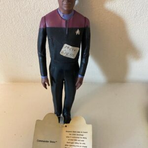 STAR TREK COMMANDER SISKO FIGURE (C41)