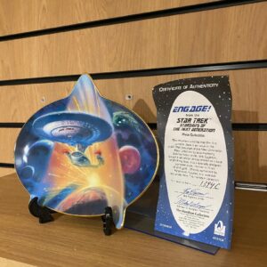 STAR TREK ENGAGE HAMILTON PLATE WITH CERTIFICATE (OF) (C40)