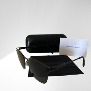 A MCQUEEN WOMEN SUNGLASSES BLACK / GREY 55mm WITH CASE & CLOTH (C8)