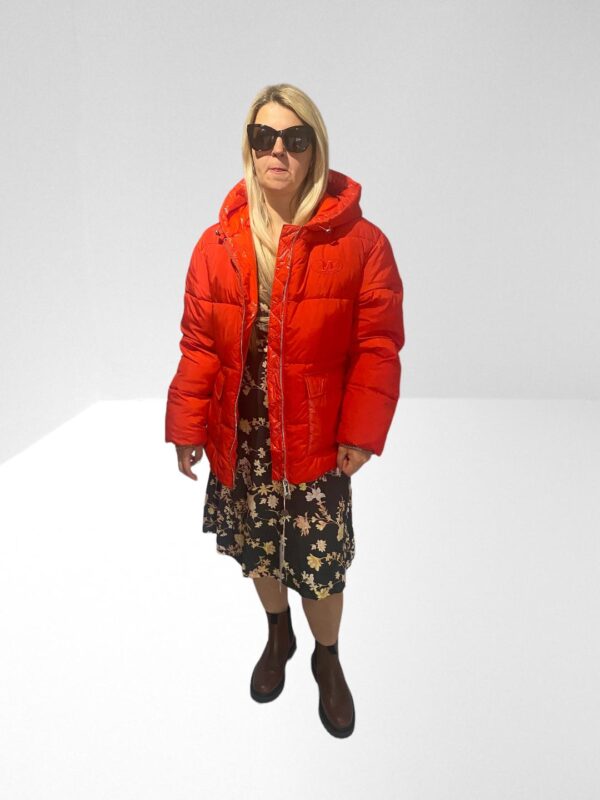 M MISSONI WOMEN TOMATO RED EMBROIDERED QUILTED HOODED JACKET (HM) - Image 11