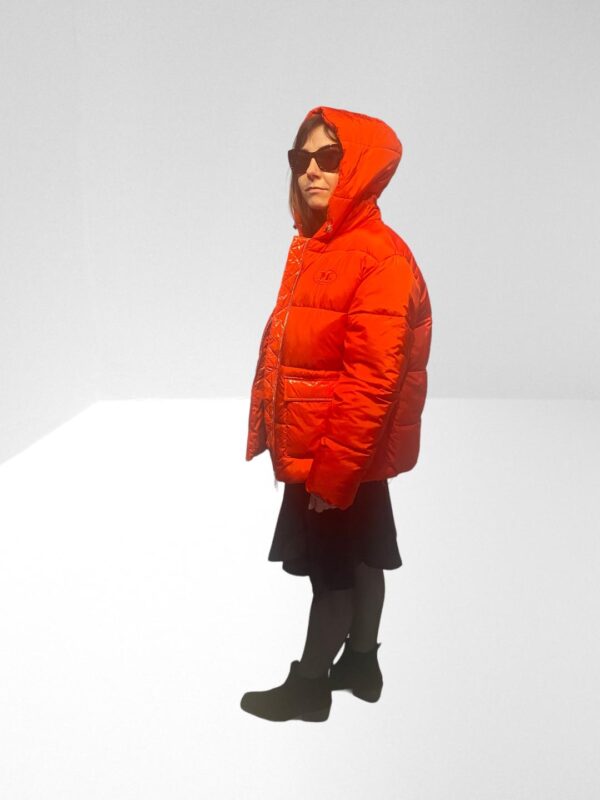 M MISSONI WOMEN TOMATO RED EMBROIDERED QUILTED HOODED JACKET (HM) - Image 6