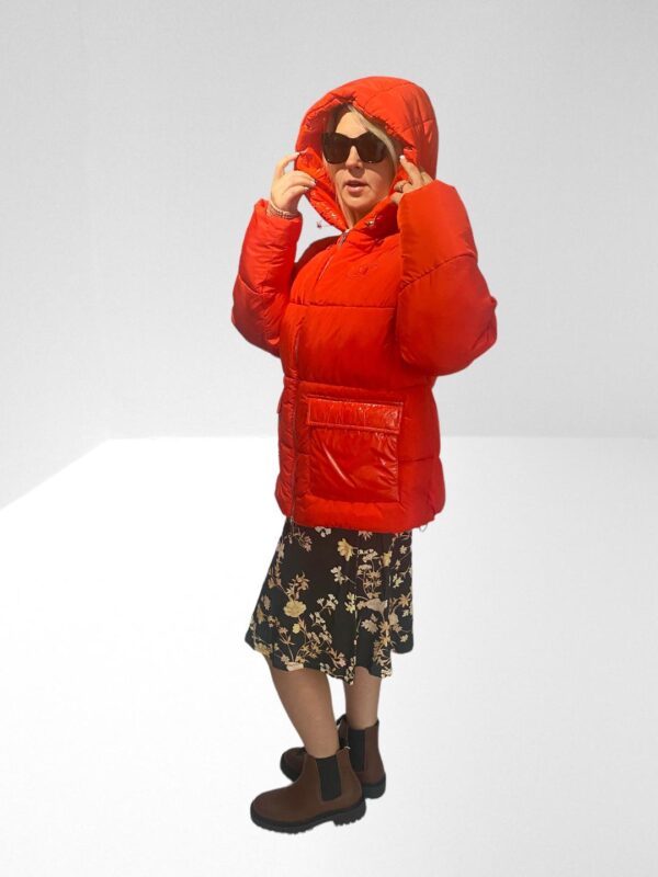 M MISSONI WOMEN TOMATO RED EMBROIDERED QUILTED HOODED JACKET (HM) - Image 13