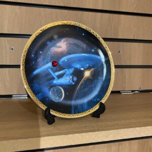 STAR TREK USS ENTERPRISE NCC-1701 CRYSTAL EDITION GALAXY COLLECTORS HAMILTON PLATE (C50)