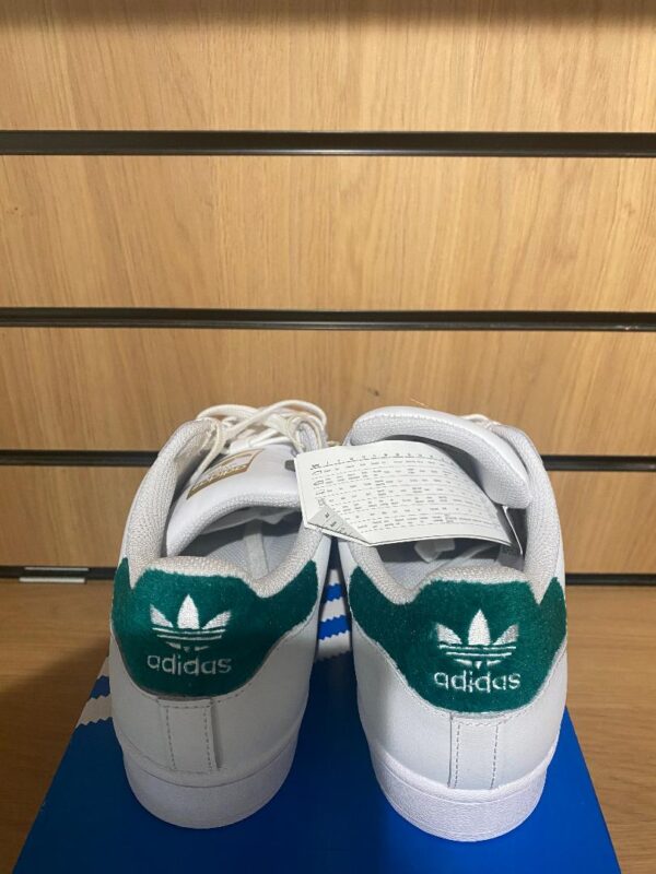 ADIDAS MEN ORIGINALS SUPERSTAR GREEN STRIPED LEATHER SNEAKERS - Image 4