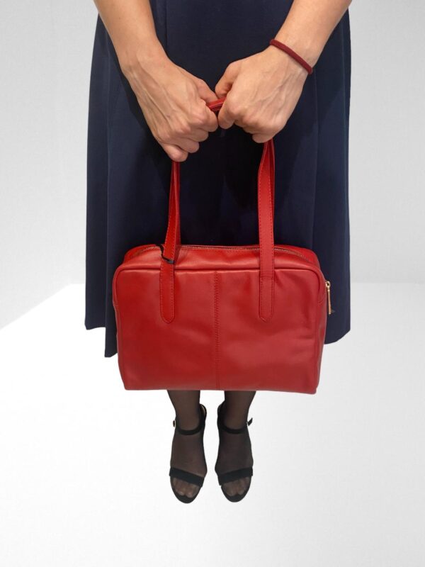 LUXURIES MADOX CHERRY LEATHER HANDBAG (C11) (C33) - Image 5