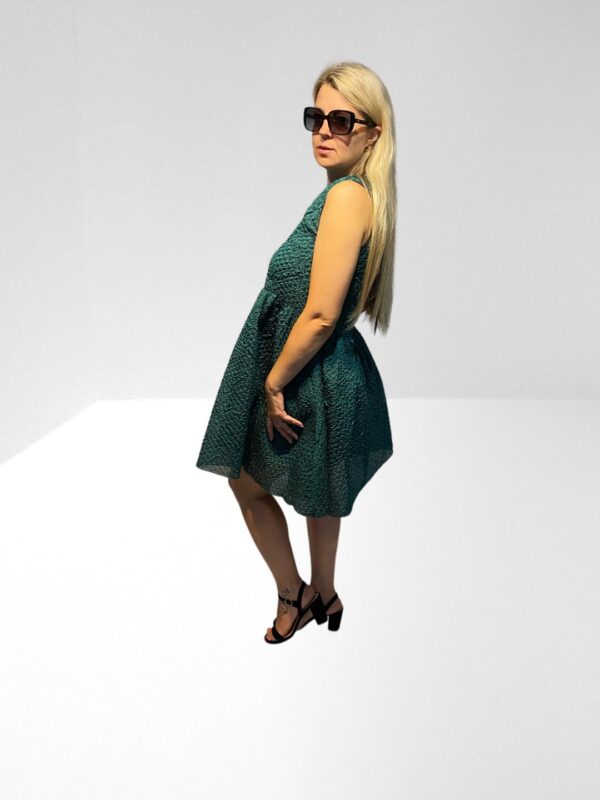 FLASH SALE, THIS IS NUMBER TWENTY TWO OF TWENTY FIVE PRODUCTS THAT IS FURTHER REDUCED IN PRICE,VICTORIA, VICTORIA BECKHAM PLEATED CLOQUE EMERALD GREEN MINI DRESS (H8) (BB30) - Image 3